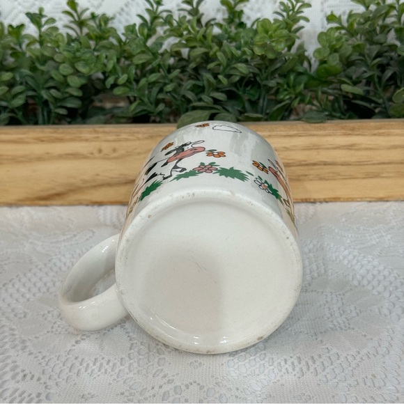 Vintage Cow Coffee Mug - Picture 4 of 5